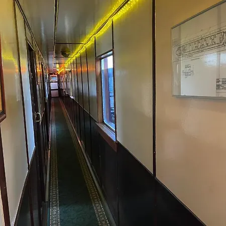 施芬斯佩申路易丝酒店