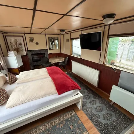 Schiffspension Luise 3*