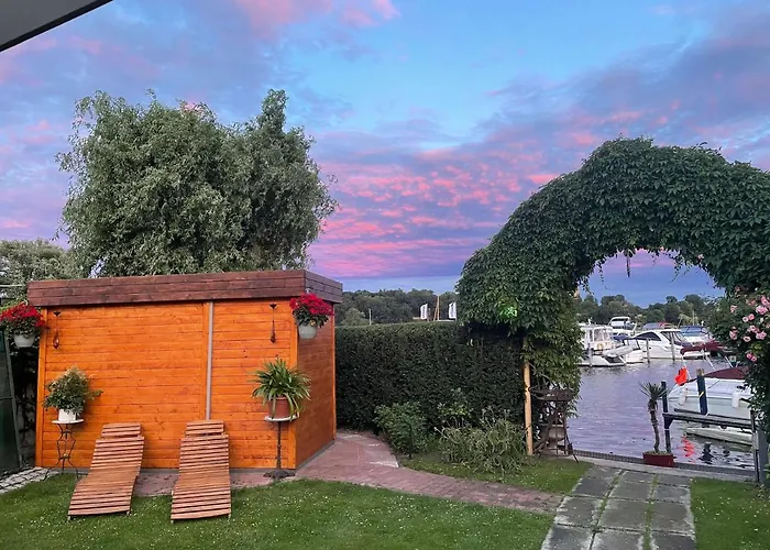 Schiffspension Luise Botel