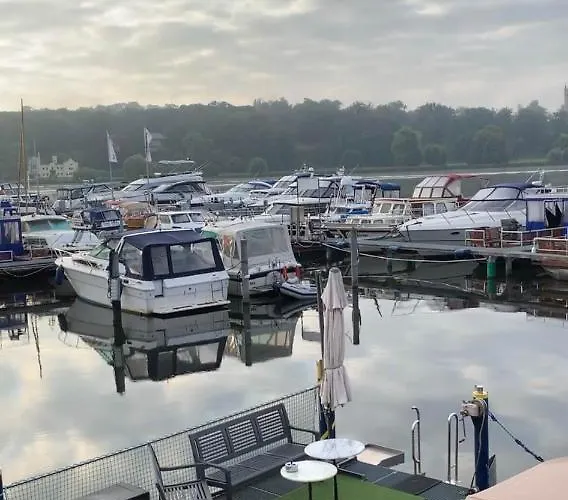 Schiffspension Luise Botel