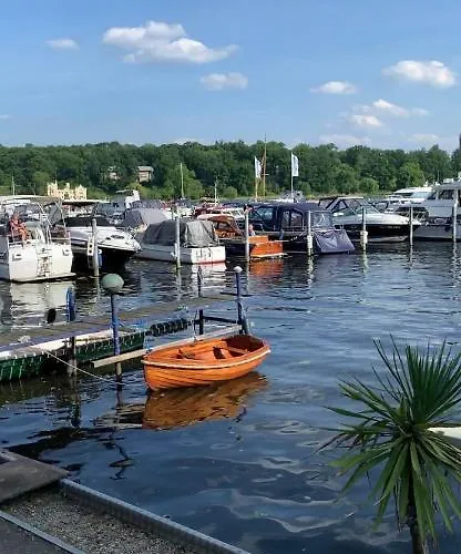 Schiffspension Luise Potsdam