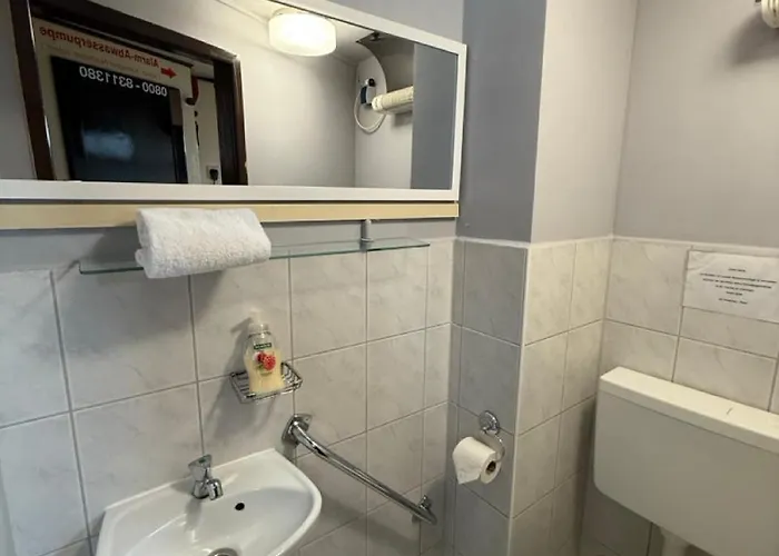 Schiffspension Luise 3* Potsdam