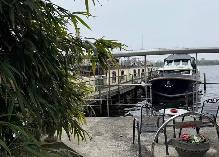 Botel Schiffspension Luise