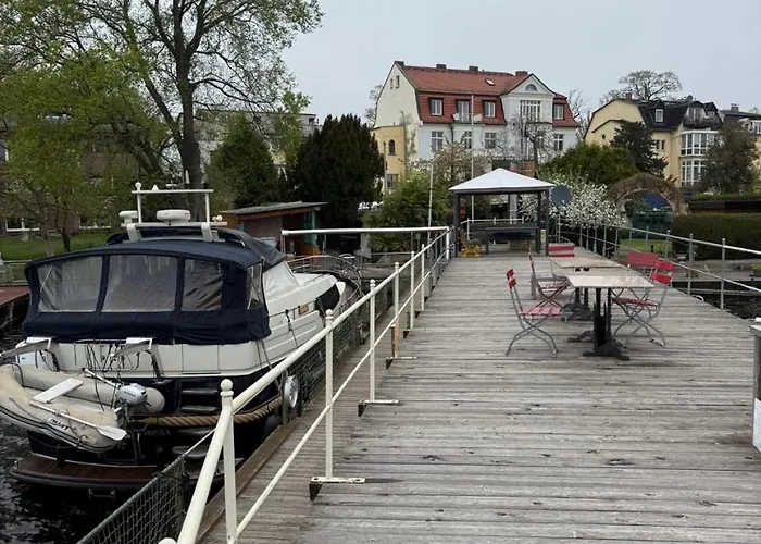 Schiffspension Luise Botel